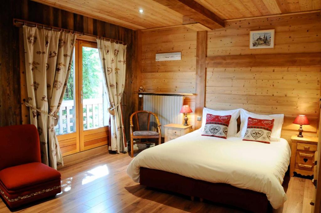 Bed and Breakfast La Ferme D Emilienne Салланш Номер фото