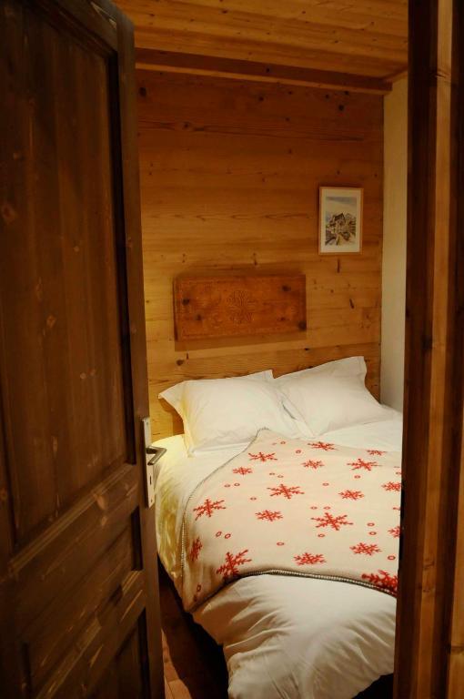 Bed and Breakfast La Ferme D Emilienne Салланш Номер фото